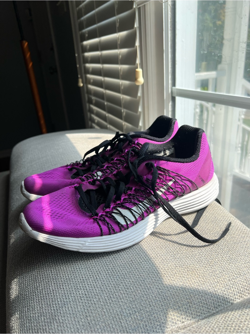 Nike Luna Racer Running Shoes